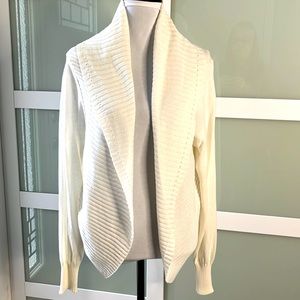 Sweater cream